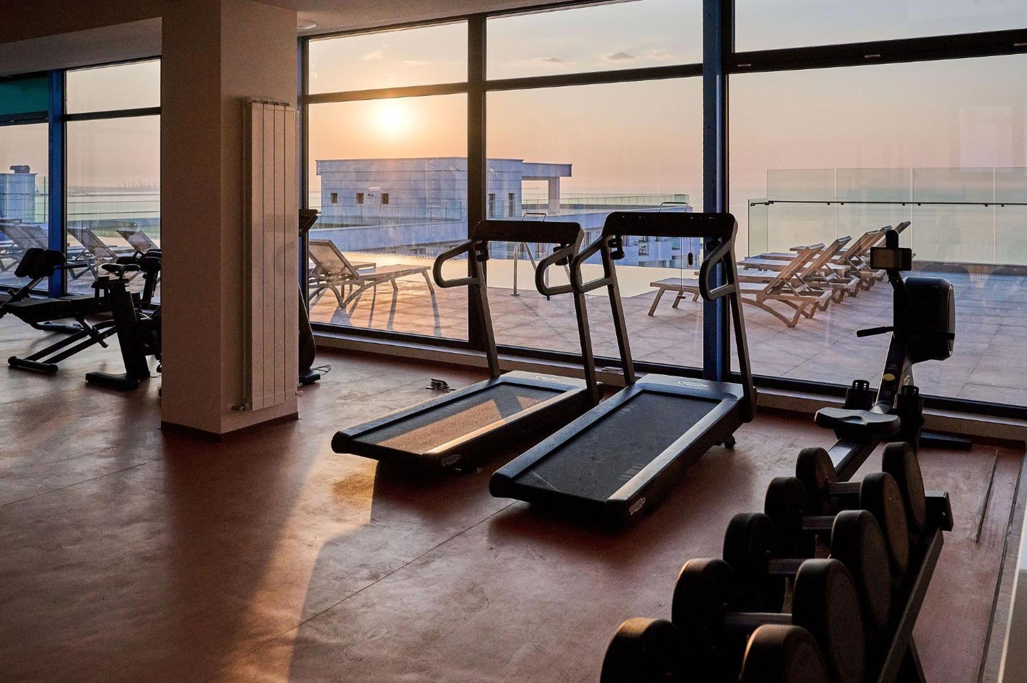 Alma Apartment In Infinity Beach Resort - Parking Mamaia Eksteriør bilde